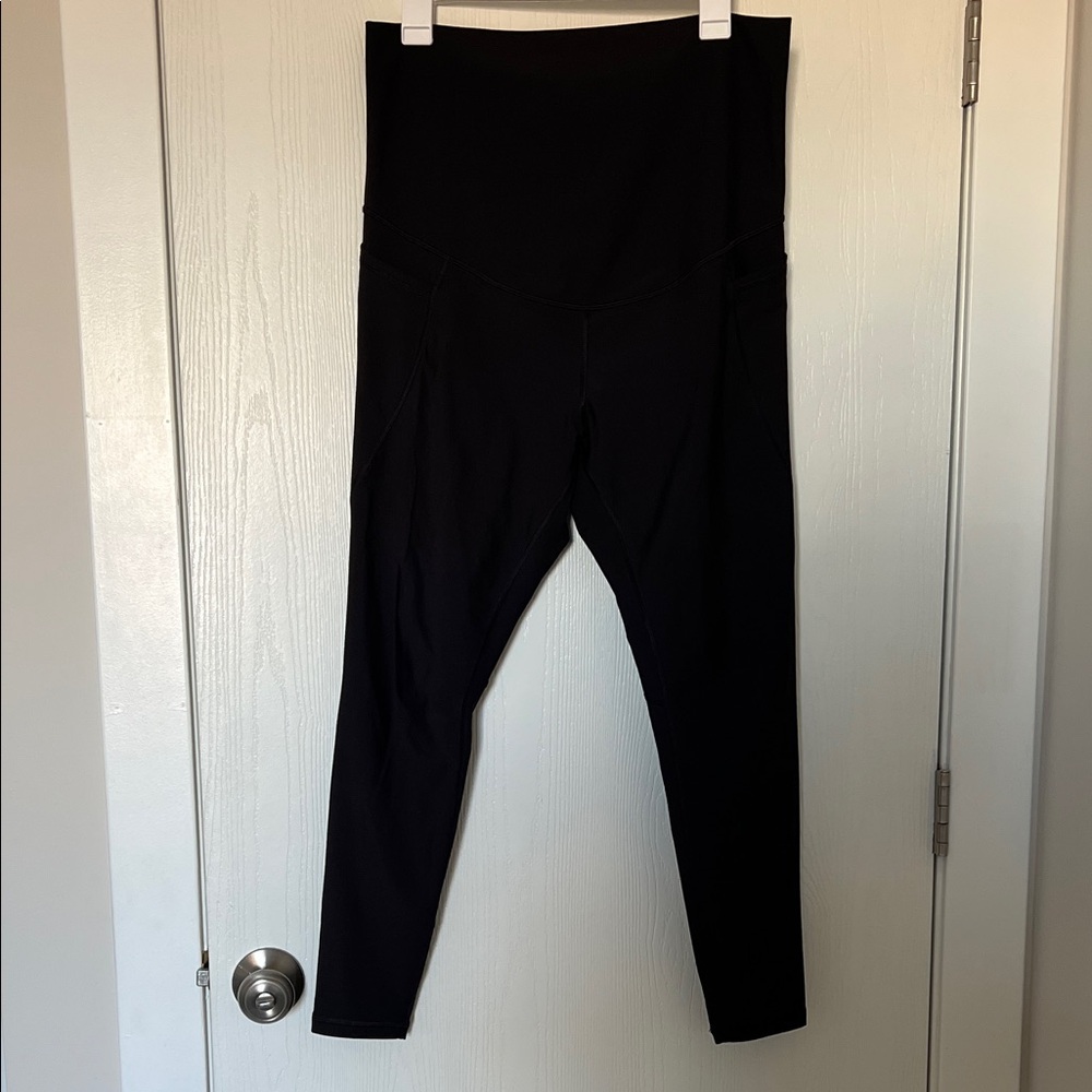 Old Navy High Waist Maternity Active Leggings - Black